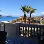 ベッド・アンド・ブレックファスト Caletta Del Porto