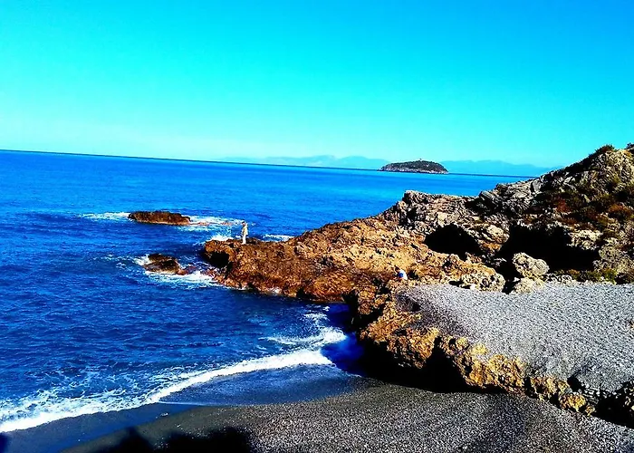 Caletta Del Porto Alojamento de Acomodação e Pequeno-almoço 3*