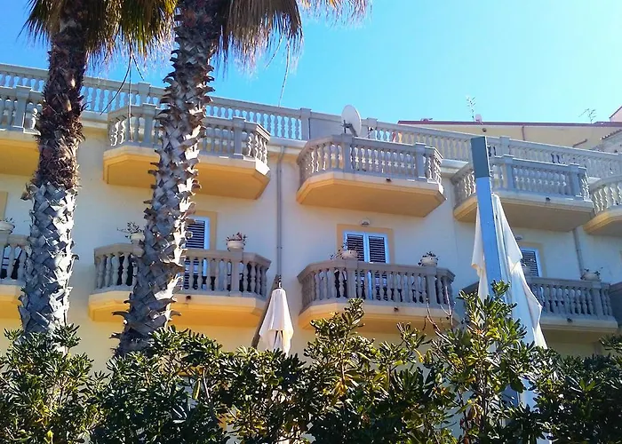 Caletta Del Porto 3* Diamante